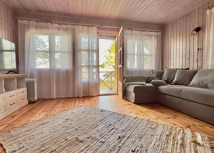 Ranniku House Tatil Evi *